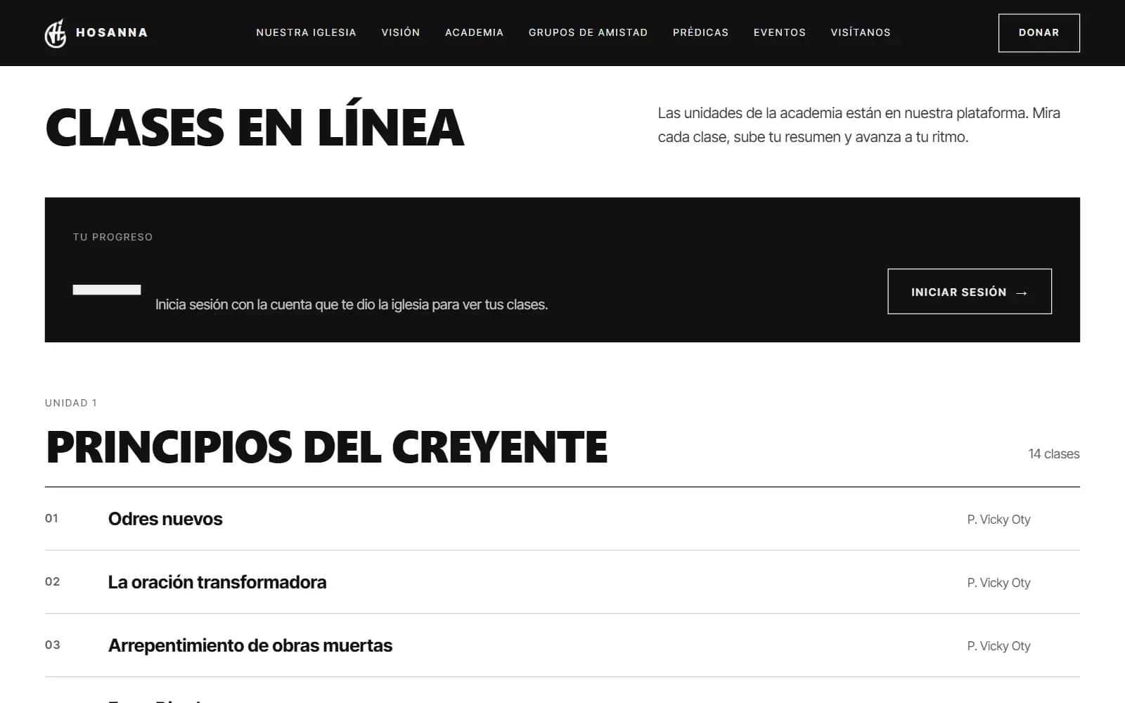 Programa de clases en línea con el progreso del estudiante y quién enseña cada clase
